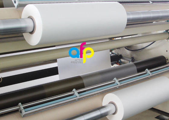 光沢のある/無光沢BOPPの傷の抵抗力があるフィルム180mm - 1000mmロール幅